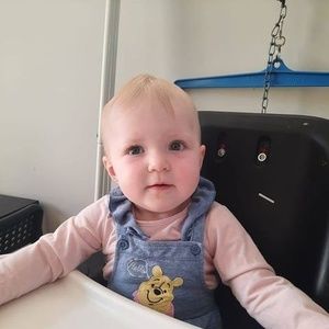 Meet your Posher, Cassandra